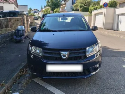 Gebraucht Dacia Sandero 75 PS (55 kW) 2014 Blau Limousine