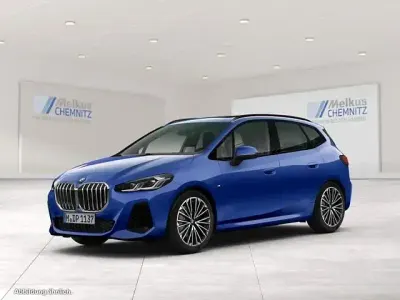 Gebraucht BMW 218 M Sport 136 PS (100 kW) 2024 M portimao blau Van / Kleinbus