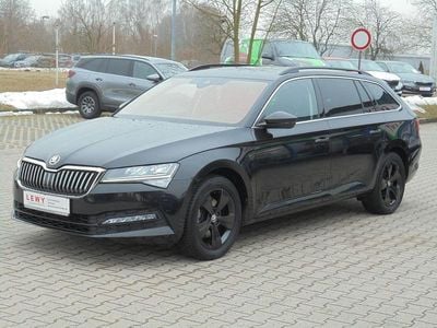 Gebraucht Skoda Superb Ambition 150 PS (110 kW) 2022 Schwarz Kombi