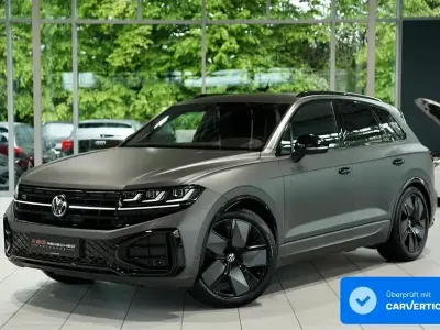 Gebraucht VW Touareg R-line 286 PS (210 kW) 2023 Grau SUV