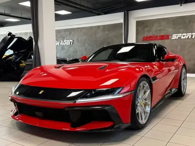 Nuova Ferrari 12 Cilindri 831 CV (611 kW) 2026 Rosso Coupé