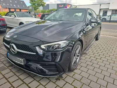 Gebraucht Mercedes C180 AMG 170 PS (125 kW) 2021 Schwarz Limousine