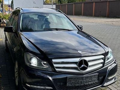 Mercedes C200