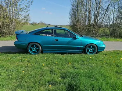 Gebraucht Opel Calibra 170 PS (125 kW) 1994 Blau Coupé