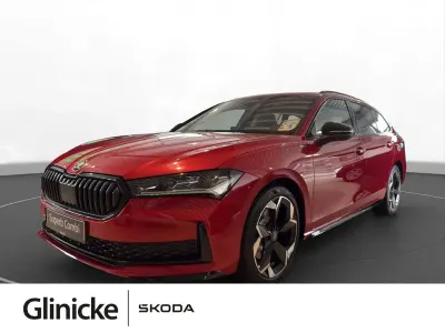 Neu Skoda Superb LAURIN & KLEMENT 204 PS (150 kW) 2025 Graphitegrau metallic Kombi