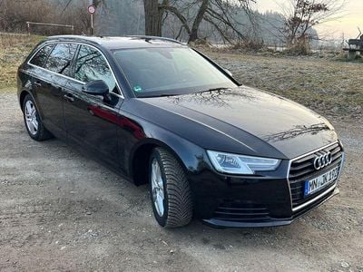 Schwarz Gebraucht 2017 Audi A4 Sport Limousine | 14.200 € (Guter Preis)