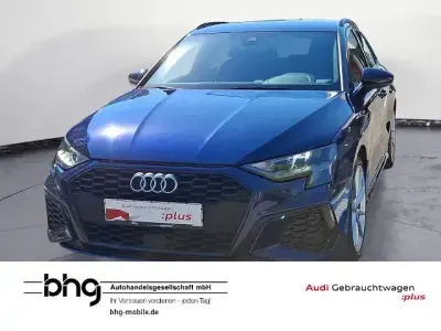 Gebraucht Audi A3 S-Line 150 PS (110 kW) 2022 Blau Limousine