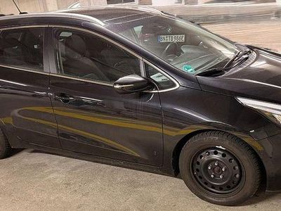 Schwarz Gebraucht 2014 Kia Ceed Sportswagon Platinum Edition Kombi | 11.000 € (Fairer Preis)