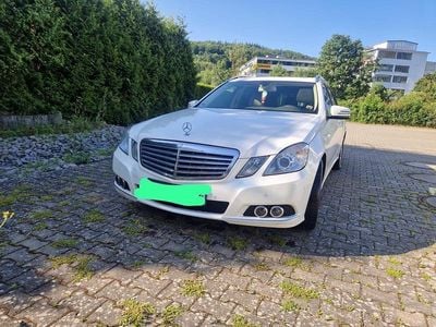Mercedes E220