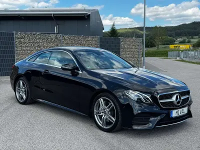 Gebraucht Mercedes E300 AMG 245 PS (180 kW) 2018 Schwarz  unilack Coupé