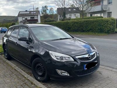 gebraucht Opel Astra Sports Tourer 1.6 CDTI