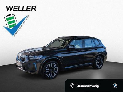 Gebraucht BMW iX3 M Sport 210 kW (286 PS) 2023 Sophistograu (grau) SUV