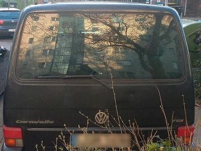 Gebraucht VW T4 115 PS (84 kW) 2001 Schwarz Van