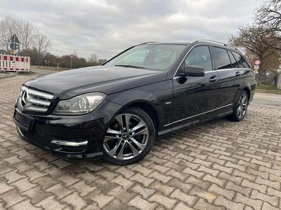 Schwarz Gebraucht 2011 Mercedes C250 AMG Limousine | 7.999 € (Etwas zu teuer)