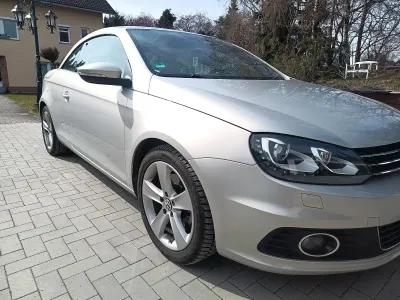 Gebraucht VW Eos 140 PS (102 kW) 2011 Gold Cabrio