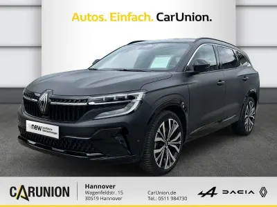 Gebraucht Renault Espace Iconic 131 PS (96 kW) 2024 Blackpearlschwarz SUV