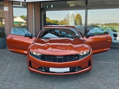 Second-hand Chevrolet Camaro 275 CP (202 kW) 2022 Portocaliu Coupe
