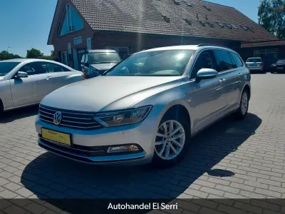 Gebraucht VW Passat Comfortline 150 PS (110 kW) 2018 Silber Kombi