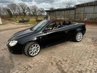 Gebraucht VW Eos Individual 150 PS (110 kW) 2007 Schwarz Cabrio