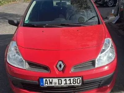 Gebraucht Renault Clio II Authentique 65 PS (47 kW) 2006 Rot Limousine