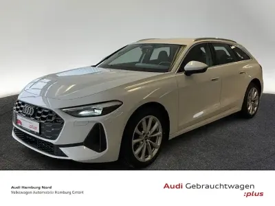 Gebraucht Audi A5 Sport 204 PS (150 kW) 2025 2y gletscherweiß metallic Kombi