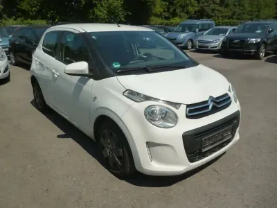 Gebraucht Citroën C1 Feel 82 PS (60 kW) 2015 Weiß Kleinwagen