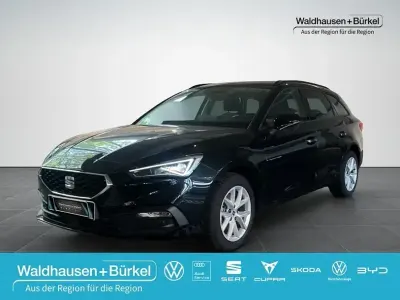 Gebraucht Seat Leon Style 150 PS (110 kW) 2025 Midnight schwarz (metallic) Kombi