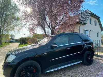 Gebraucht Mercedes ML420 306 PS (225 kW) 2007 Schwarz SUV