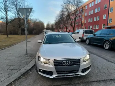 Gebraucht Audi A4 143 PS (105 kW) 2011 Grau Kombi