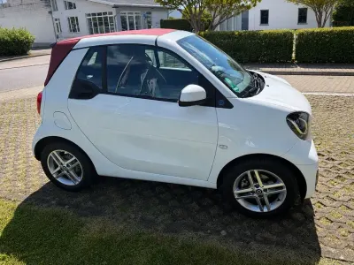 Gebraucht Smart ForTwo Electric Drive 60 kW (82 PS) 2020 Weiß Cabrio