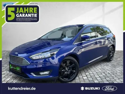Gebraucht Ford Focus Titanium 125 PS (91 kW) 2018 Blau Kombi
