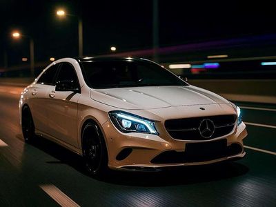 Gebraucht Mercedes CLA220 AMG line 177 PS (130 kW) 2016 Weiß Limousine