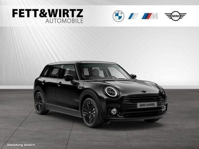 Gebraucht Mini Cooper Clubman 136 PS (100 kW) 2023 Midnight black metallic Kombi