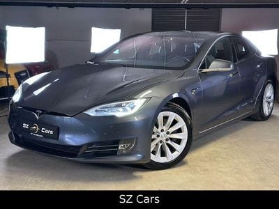 Begagnad Tesla Model S 386 kW (525 HK) 2017 Vit Halvkombi