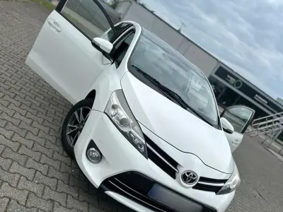 Brugt Toyota Verso 132 HK (97 kW) 2013 Hvid MPV