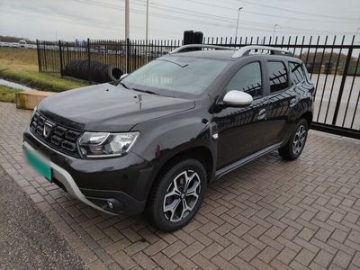 gebraucht Dacia Duster TCe 130 2WD Prestige 2019 Erste Hand