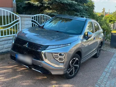 Gebraucht Mitsubishi Eclipse Cross Plus 188 PS (138 kW) 2022 Grau SUV
