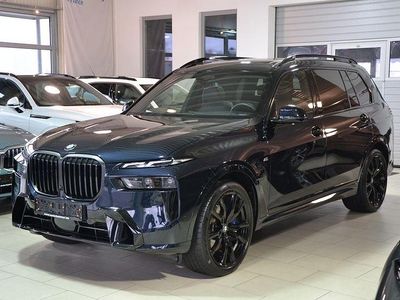 Schwarz Gebraucht 2025 BMW X7 M Sport SUV | 89.900 € (Superpreis)