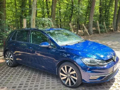 Gebraucht VW Golf VII 131 PS (96 kW) 2017 Blau Limousine