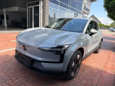 Gebraucht Volvo EX30 200 kW (272 PS) 2024 Grau SUV