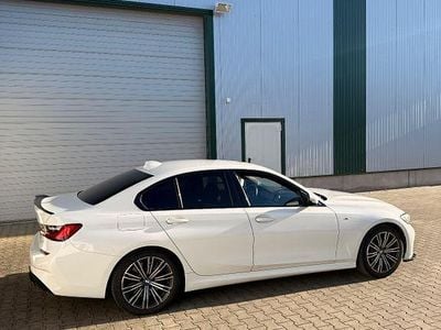 Gebraucht BMW 330 M Sport 258 PS (189 kW) 2020 Weiß Limousine