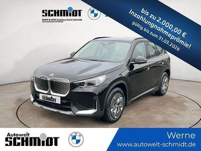 Neu BMW iX1 Performance 230 kW (313 PS) 2025 Schwarz uni SUV