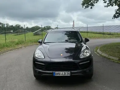 Gebraucht Porsche Cayenne Turbo 500 PS (367 kW) 2010 Schwarz SUV