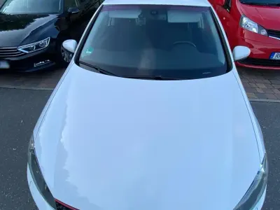 Gebraucht VW Golf VI 86 PS (63 kW) 2010 Weiß Kleinwagen