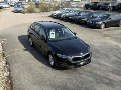 Gebraucht Skoda Octavia Ambition 116 PS (85 kW) 2022 Schwarz Kombi