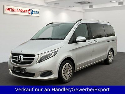 Mercedes V220
