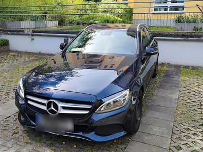 Brugt Mercedes 220 Avantgarde 170 HK (125 kW) 2018 Blå Stationcar