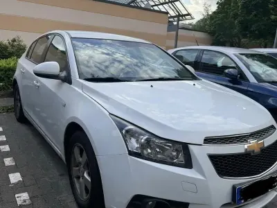 Gebraucht Chevrolet Cruze 124 PS (91 kW) 2011 Weiß Kombi