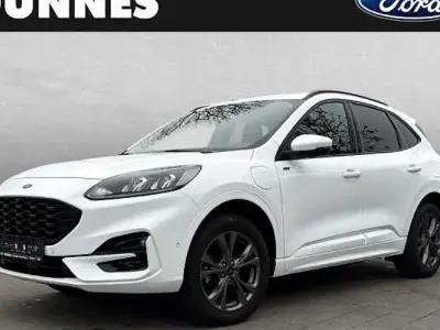 Usata Ford Kuga ST-Line 224 CV (164 kW) 2022 Bianco SUV