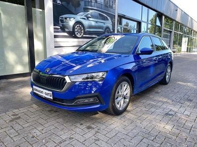 Gebraucht Skoda Octavia Style 116 PS (85 kW) 2022 Energyblau Kombi